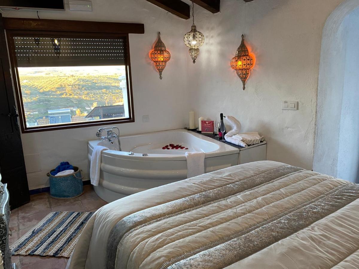 El Escondite De Martina, Aticos Romanticos Setenil De Las Bodegas Extérieur photo