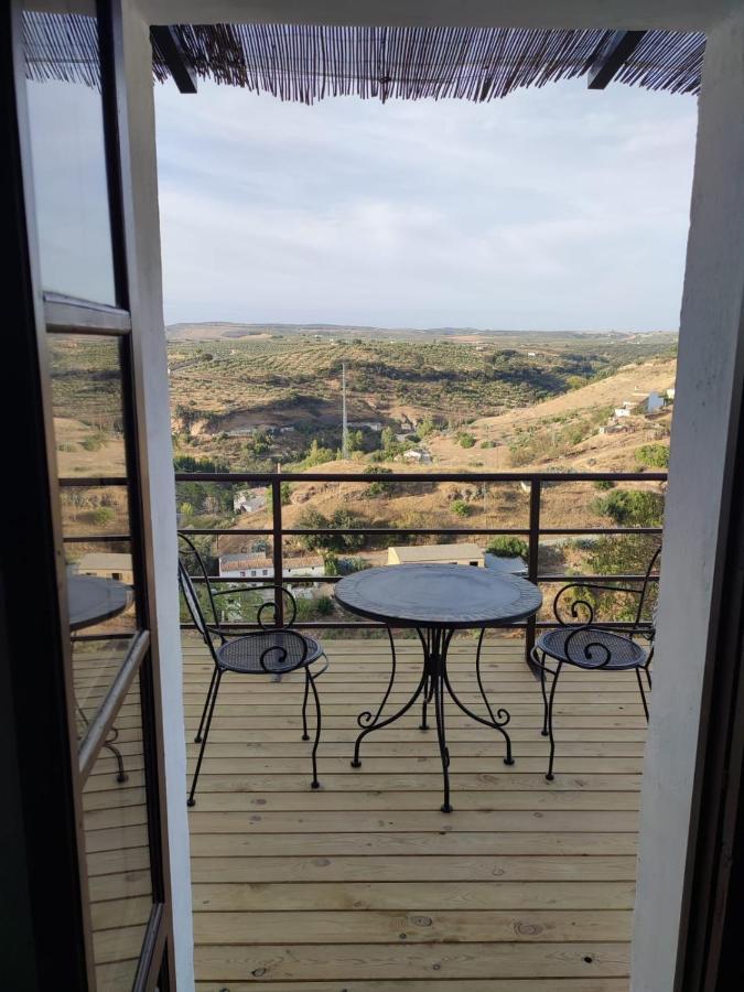 El Escondite De Martina, Aticos Romanticos Setenil De Las Bodegas Extérieur photo