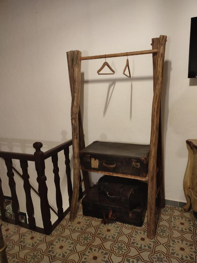 El Escondite De Martina, Aticos Romanticos Setenil De Las Bodegas Extérieur photo
