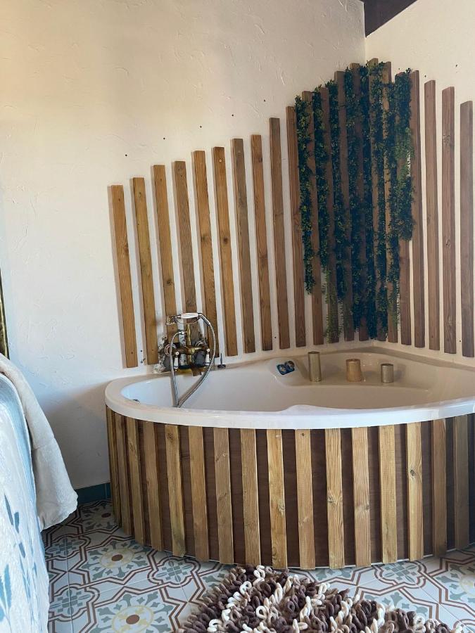 El Escondite De Martina, Aticos Romanticos Setenil De Las Bodegas Extérieur photo