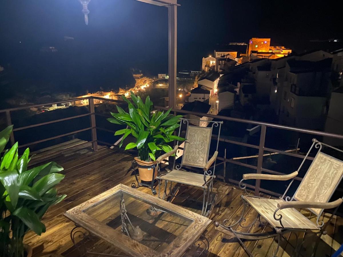 El Escondite De Martina, Aticos Romanticos Setenil De Las Bodegas Extérieur photo