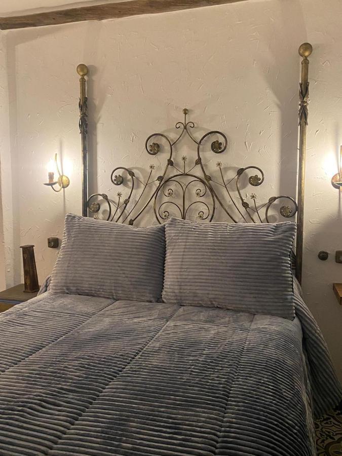 El Escondite De Martina, Aticos Romanticos Setenil De Las Bodegas Extérieur photo